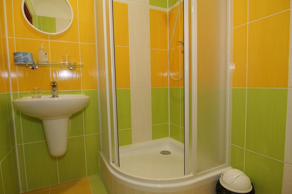 Hotel U Radnice Louny Bagian luar foto